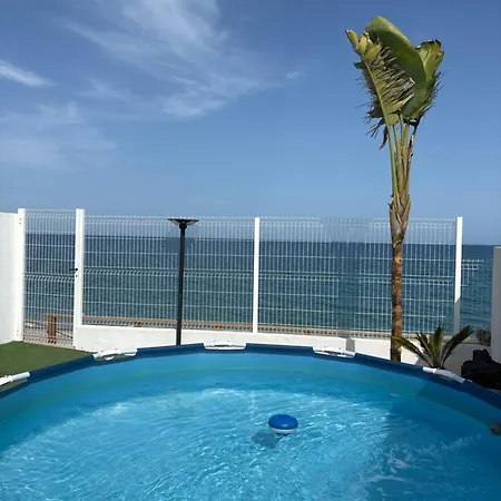 Casa Directa Al Mar 別荘 *